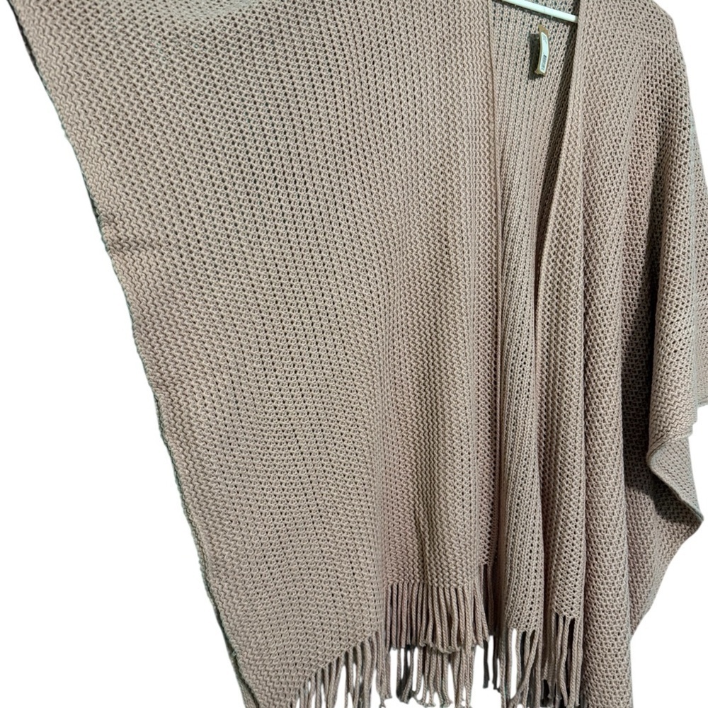 Steve Madden Dusty Pink Shrug Sweater Cozy Knit - Picture 6 of 8